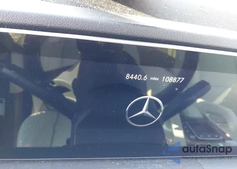 2022 Mercedes-Benz Gle 350 4Matic z USA, uszkodzony, nr VIN 4JGFB4KB1NA717370